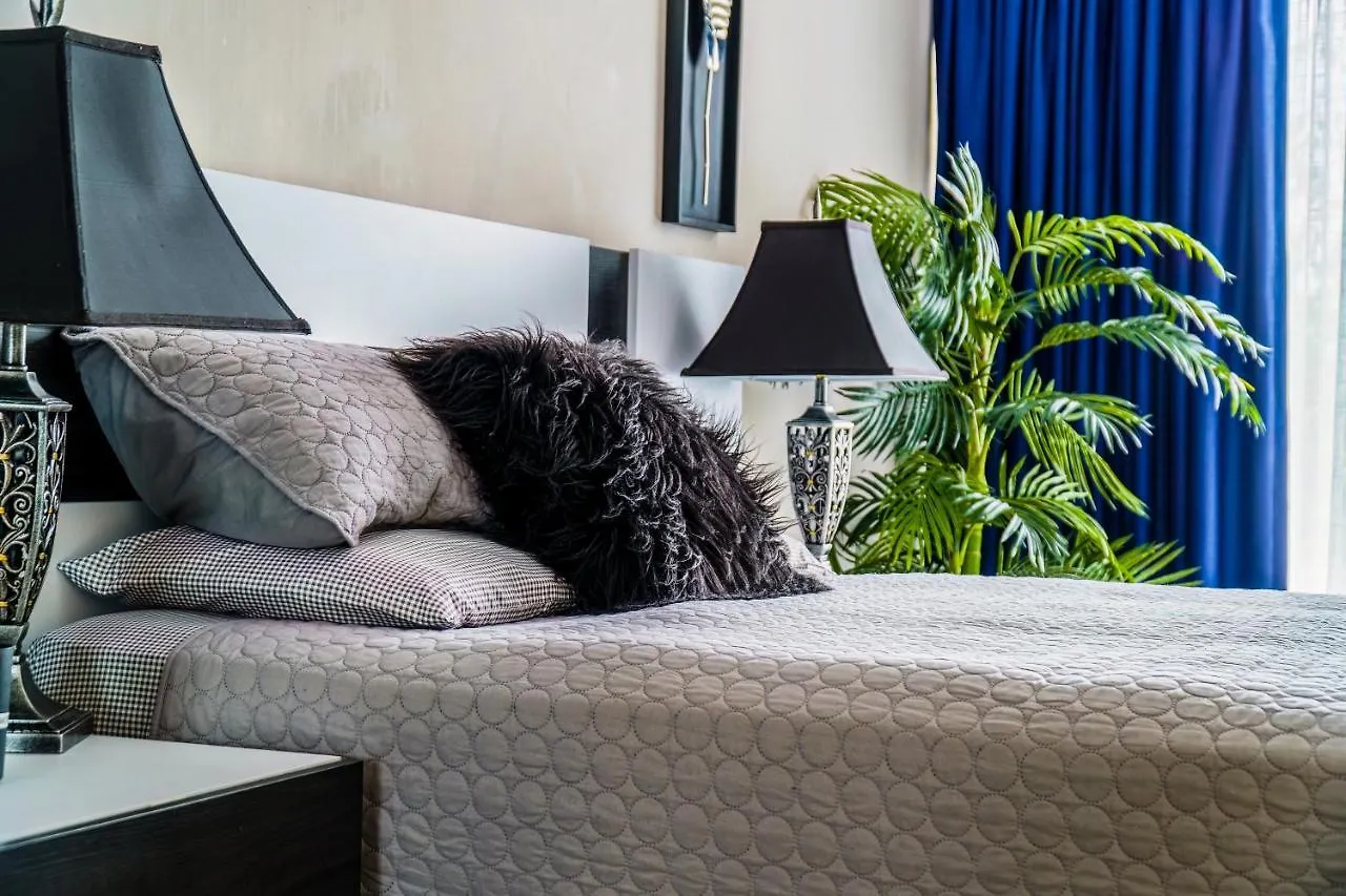Luxury Kingston Apt - Pool & Free Parking 20 South Διαμέρισμα